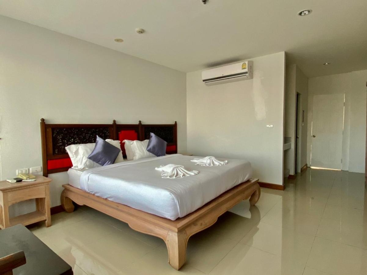 At Ruam Chok Hotel Chiang Mai Ngoại thất bức ảnh