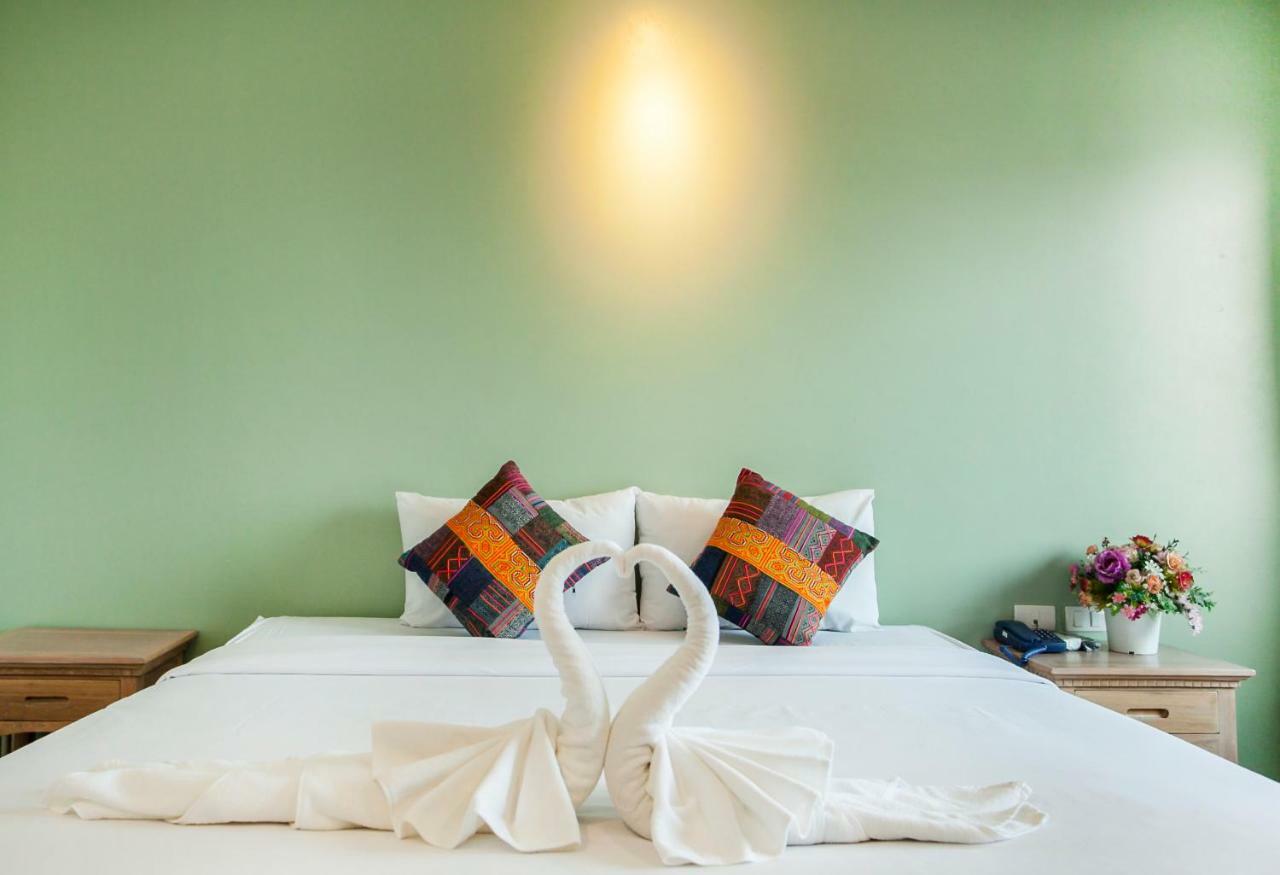 At Ruam Chok Hotel Chiang Mai Ngoại thất bức ảnh